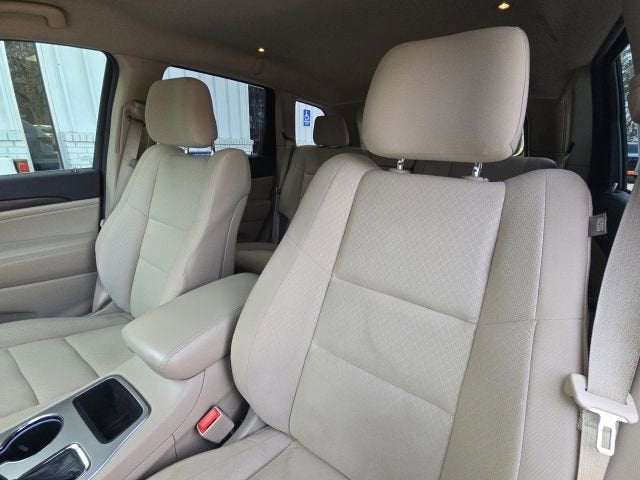 2020 Jeep Grand Cherokee Laredo E