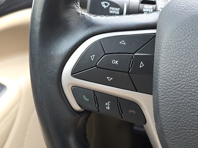 2020 Jeep Grand Cherokee Laredo E