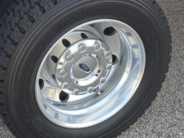 2022 Ford Super Duty F-450 DRW XL