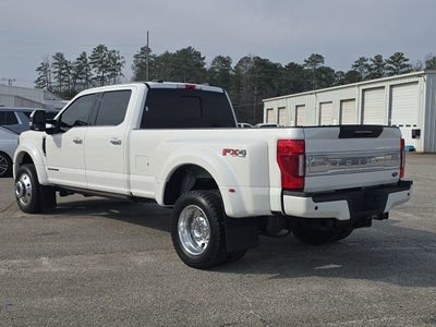 2022 Ford Super Duty F-450 DRW XL