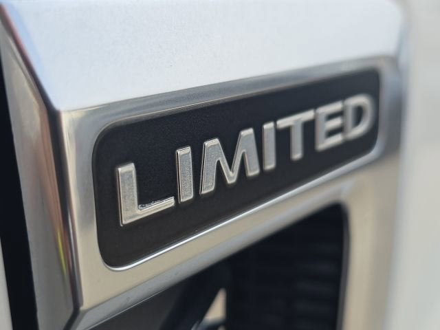 2022 Ford Super Duty F-450 DRW XL