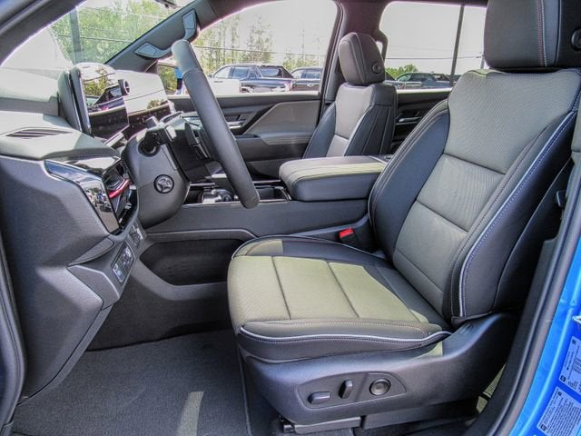 2026 Chevrolet Silverado EV Trail Boss - Max Range