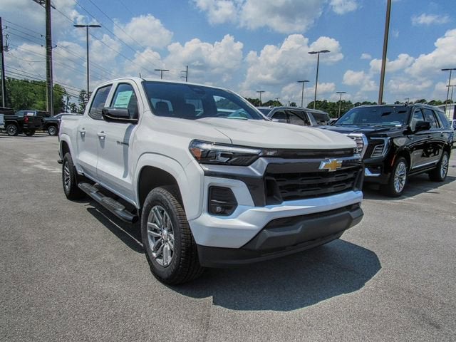 2025 Chevrolet Colorado WT/LT