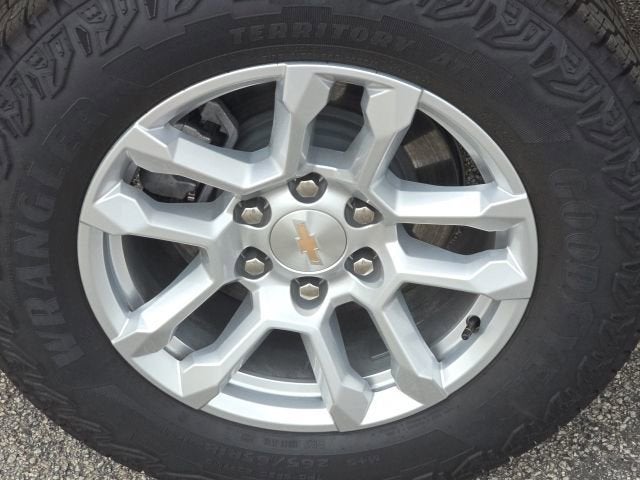 2025 Chevrolet Silverado 1500 LT