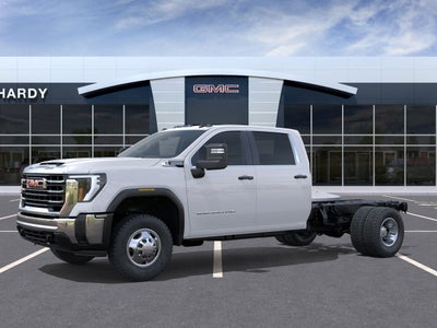 2026 GMC Sierra 3500 HD Chassis Cab Pro