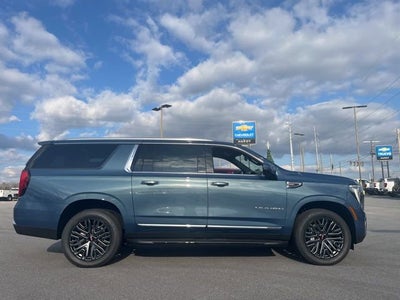 2026 GMC Yukon XL Elevation