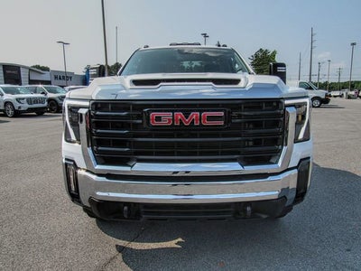 2025 GMC Sierra 2500 HD Pro