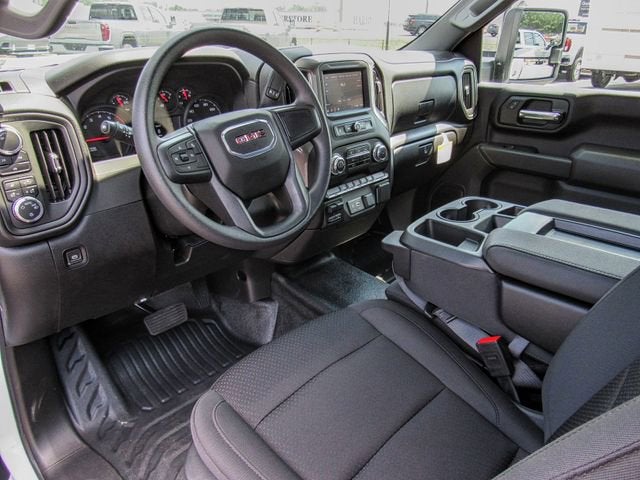 2025 GMC Sierra 2500 HD Pro
