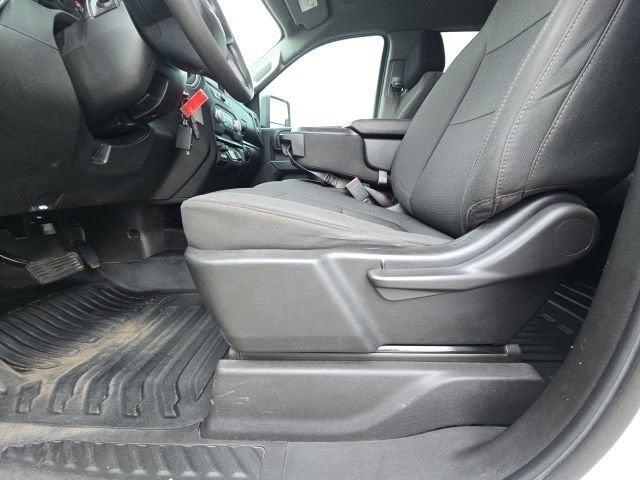 2023 GMC Sierra 2500 HD Pro