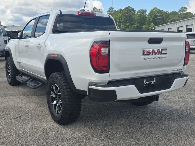2024 GMC Canyon AT4X