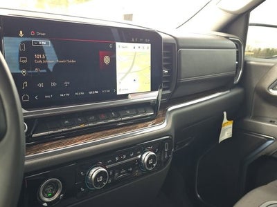 2024 GMC Sierra 1500 SLE