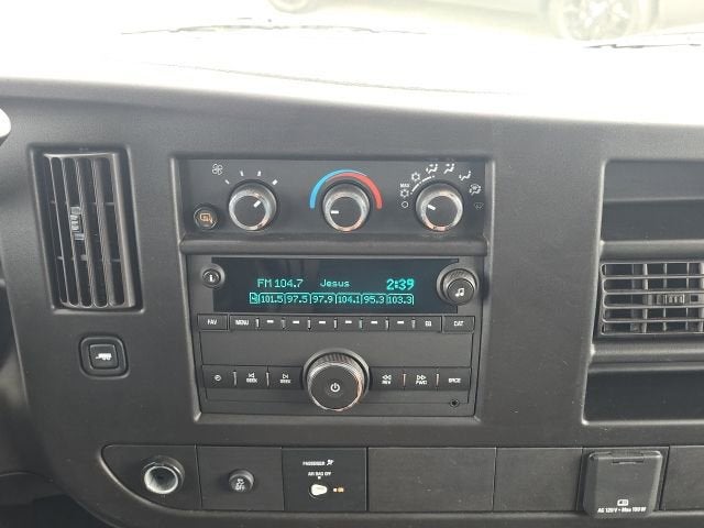 2024 GMC Savana Cargo 2500 Work Van