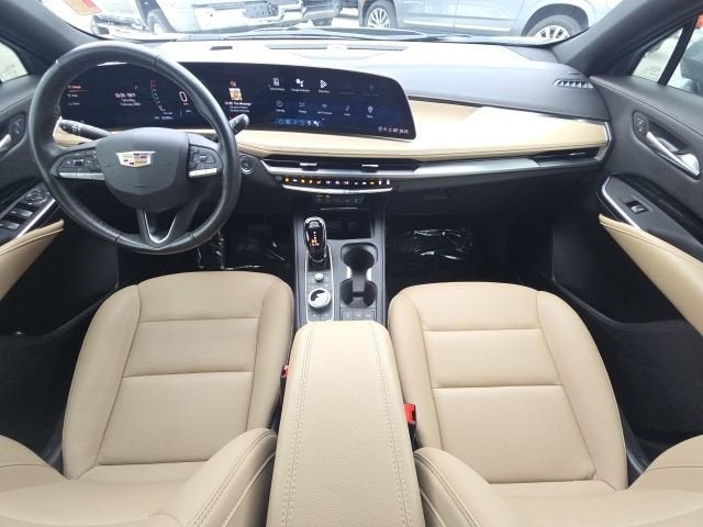 2024 Cadillac XT4 Luxury