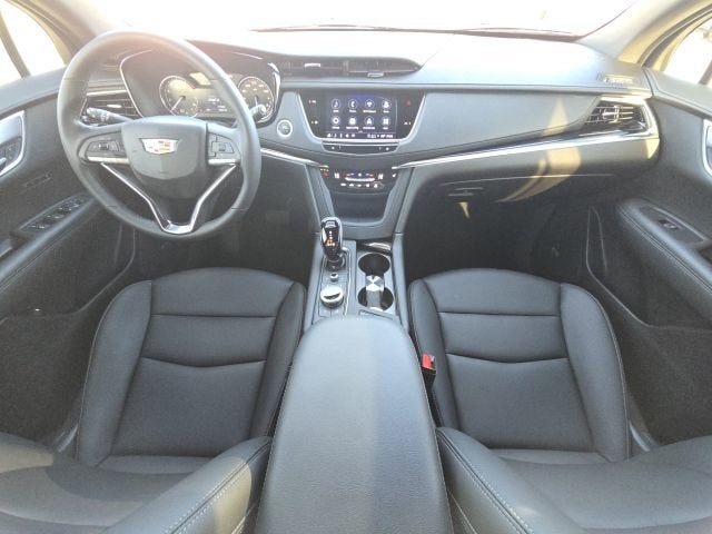 2024 Cadillac XT6 Luxury