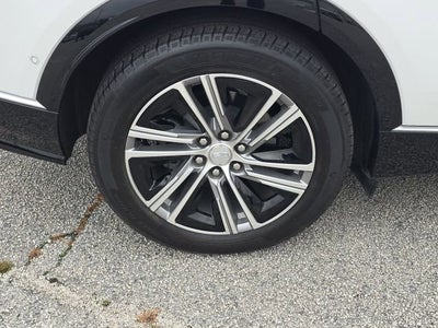 2024 Cadillac LYRIQ Luxury 1