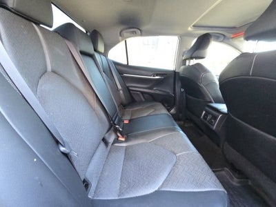 2022 Toyota Camry Hybrid XLE