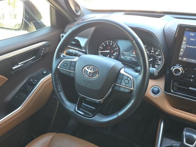 2021 Toyota Highlander Platinum