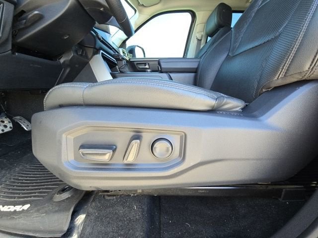 2023 Toyota Tundra 4WD SR5