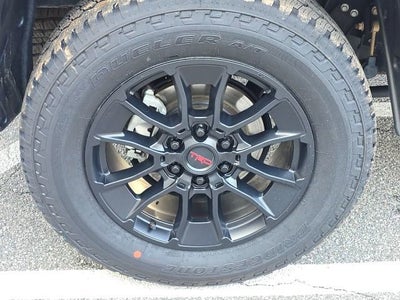 2022 Toyota Tundra 4WD SR5