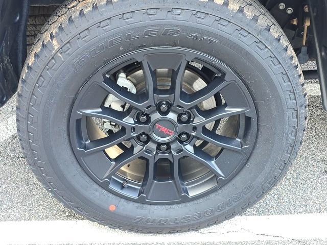 2022 Toyota Tundra 4WD SR5