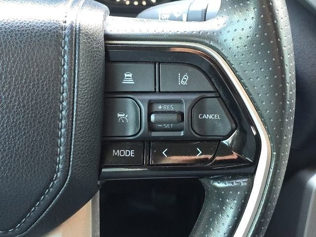 2022 Toyota Tundra 4WD SR5