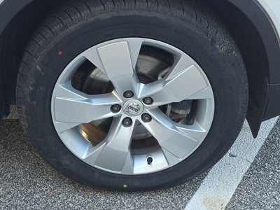 2020 Volvo XC40 Momentum