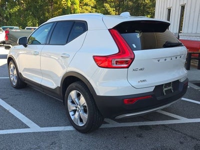 2020 Volvo XC40 Momentum