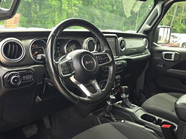 2022 Jeep Wrangler Unlimited Sahara 4x4