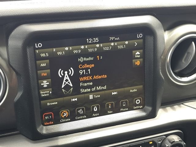 2022 Jeep Wrangler Unlimited Sahara 4x4