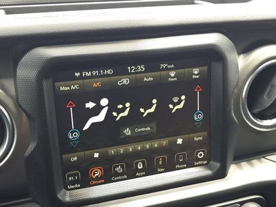 2022 Jeep Wrangler Unlimited Sahara 4x4