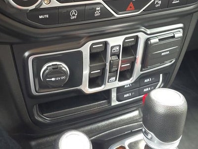 2022 Jeep Wrangler Unlimited Sahara 4x4