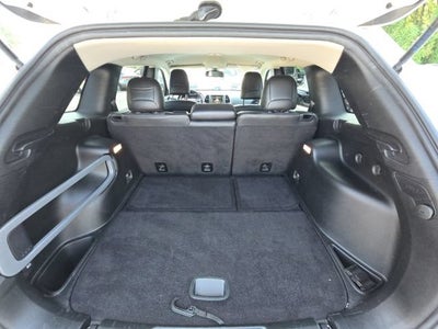 2018 Jeep Cherokee Latitude Plus FWD