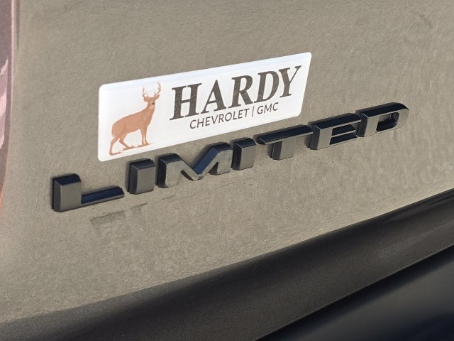 2021 RAM 1500 Limited Crew Cab 4x4 5'7" Box