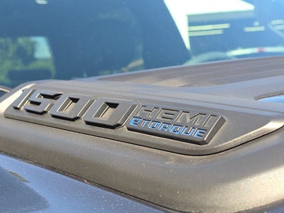 2021 RAM 1500 Limited Crew Cab 4x4 5'7" Box