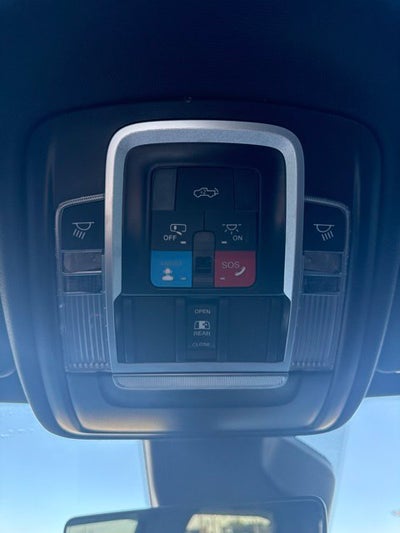 2025 RAM 1500 Laramie Crew Cab 4x4 5'7" Box