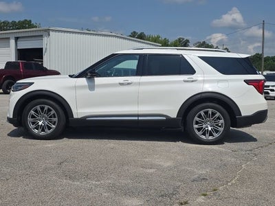 2025 Ford Explorer Platinum