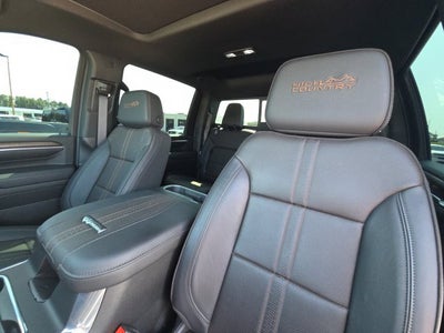 2024 Chevrolet Silverado 3500 HD High Country DRW