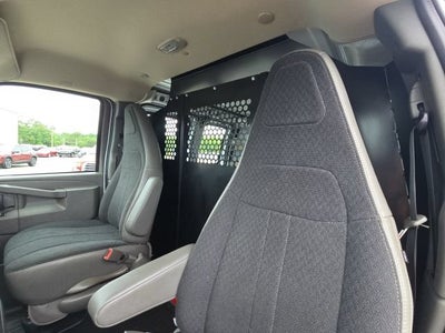 2025 Chevrolet Express Cargo WT