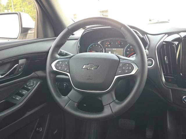 2023 CHEV TRAV NA