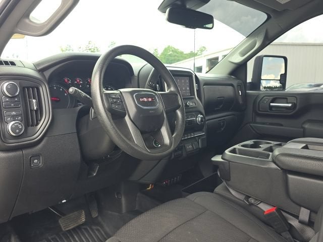 2024 GMC Sierra 2500 HD Pro