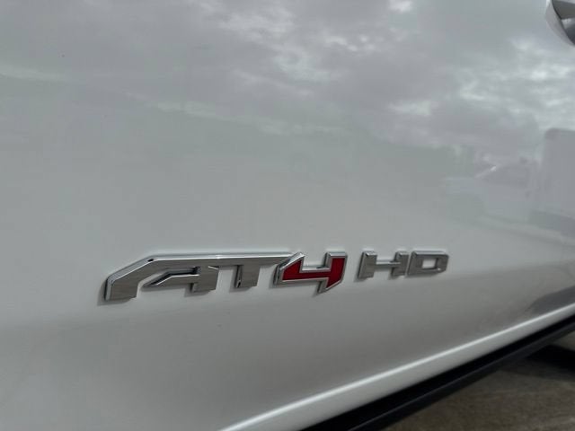 2025 GMC Sierra 2500 HD AT4