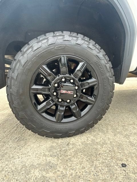 2025 GMC Sierra 2500 HD AT4