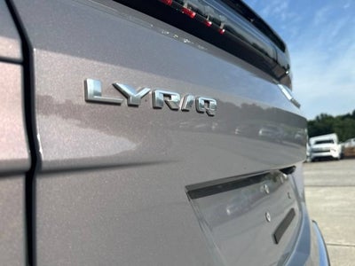 2025 Cadillac LYRIQ Luxury 2