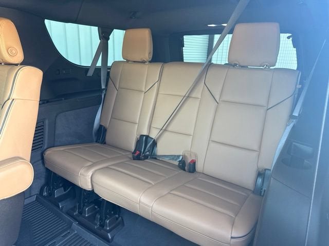 2025 Cadillac Escalade ESV Premium Luxury