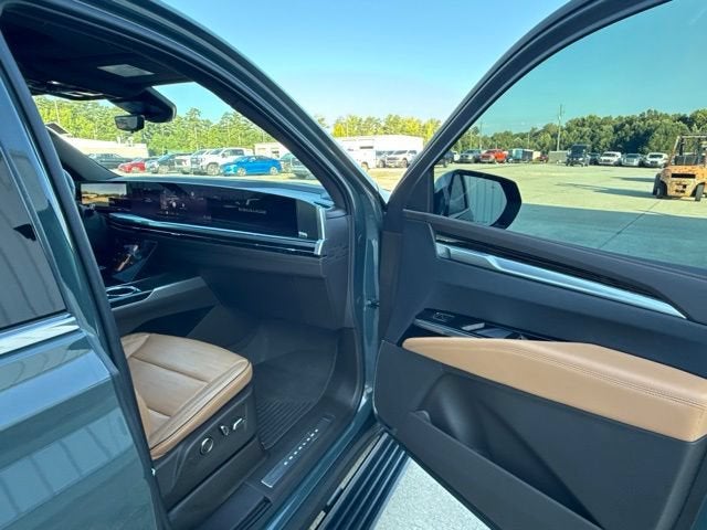 2025 Cadillac Escalade ESV Premium Luxury