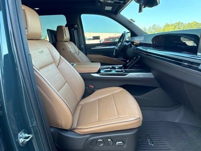 2025 Cadillac Escalade ESV Premium Luxury