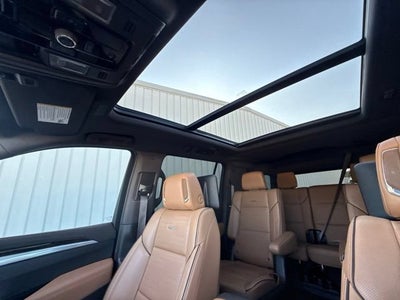 2025 Cadillac Escalade ESV Premium Luxury