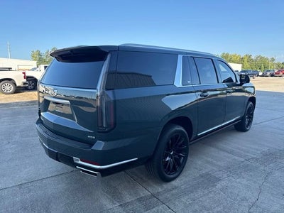 2025 Cadillac Escalade ESV Premium Luxury