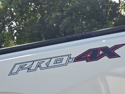 2022 Nissan Frontier Crew Cab PRO-4X 4x4