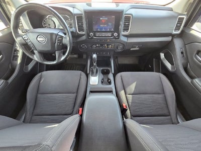 2024 Nissan Frontier SV